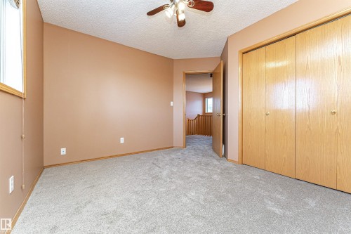 24 211 Blackburn Drive E, Edmonton, AB - Indoor Photo Showing Other Room
