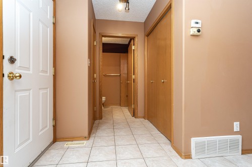 24 211 Blackburn Drive E, Edmonton, AB - Indoor Photo Showing Other Room