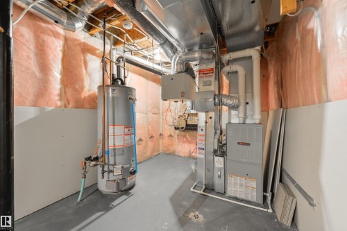 2328 Ware Crescent, Edmonton, AB - Indoor Photo Showing Basement