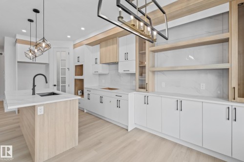 26 Blackbird Bend, Fort Saskatchewan, AB - Indoor Photo Showing Kitchen