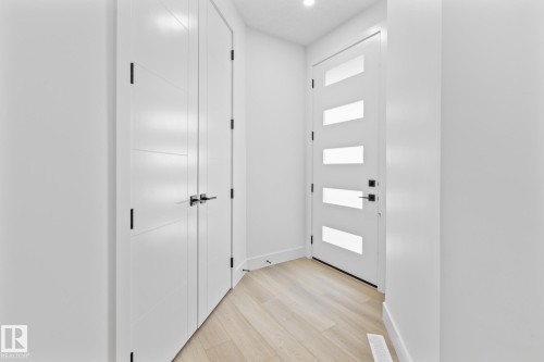 26 Blackbird Bend, Fort Saskatchewan, AB - Indoor Photo Showing Other Room