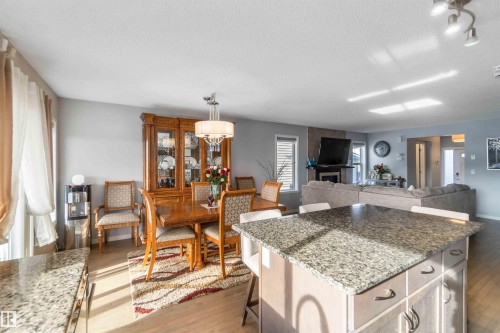 6319 167A Avenue, Edmonton, AB - Indoor