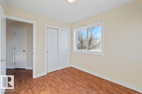 9614 120 Avenue, Edmonton, AB - Indoor Photo Showing Other Room