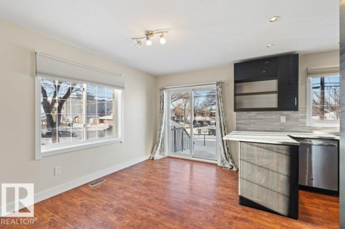 9614 120 Avenue, Edmonton, AB - Indoor