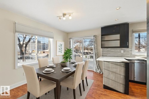 9614 120 Avenue, Edmonton, AB - Indoor Photo Showing Dining Room