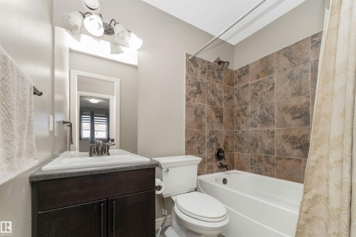 1904 118 Street, Edmonton, AB - Indoor Photo Showing Bathroom