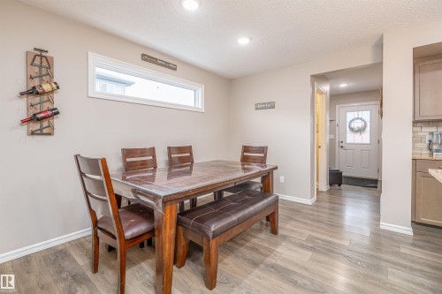 816 35 Avenue, Edmonton, AB - Indoor Photo Showing Dining Room