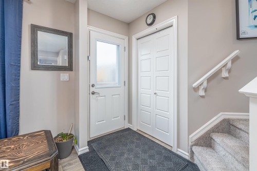 816 35 Avenue, Edmonton, AB - Indoor Photo Showing Other Room