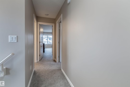 816 35 Avenue, Edmonton, AB - Indoor Photo Showing Other Room