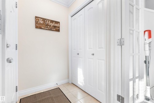 21348 88 Avenue, Edmonton, AB - Indoor Photo Showing Other Room