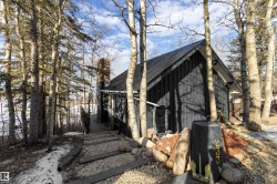 233 51268 Range Road 204  Rural Strathcona County, AB T8G 1E9