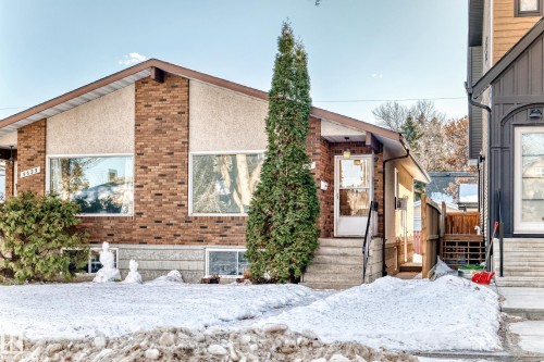 9623/9625 73 Avenue Nw, Edmonton, AB - Outdoor With Facade