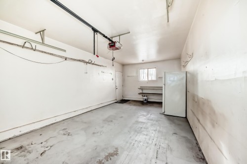 9623/9625 73 Avenue Nw, Edmonton, AB - Outdoor