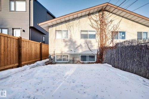 9623/9625 73 Avenue Nw, Edmonton, AB -  Photo Showing Other Room