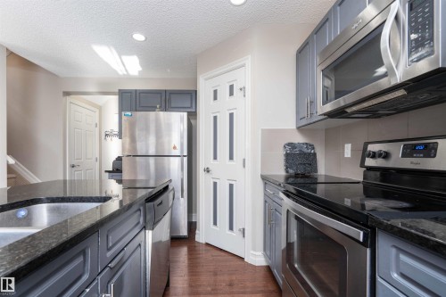 13 5317 3 Avenue, Edmonton, AB - Indoor Photo Showing Kitchen With Stainless Steel Kitchen With Upgraded Kitchen