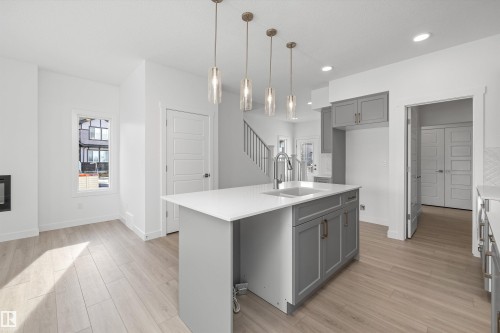 4503 Warbler Loop, Edmonton, AB - Indoor Photo Showing Kitchen With Upgraded Kitchen