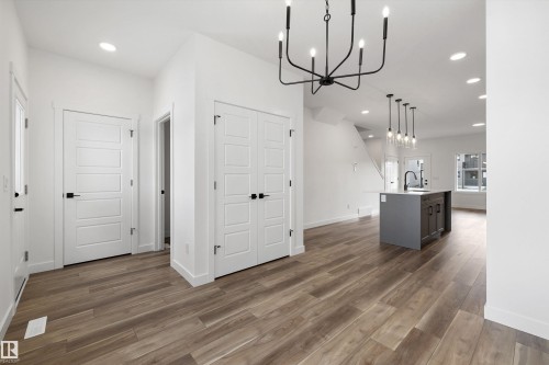 634 176 Avenue, Edmonton, AB - Indoor