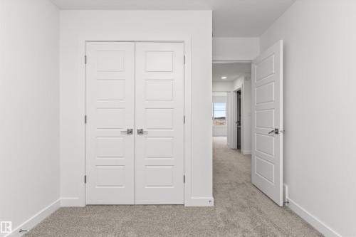 428 176 Avenue, Edmonton, AB - Indoor Photo Showing Other Room