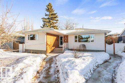 7123 82 Street, Edmonton, AB - Outdoor