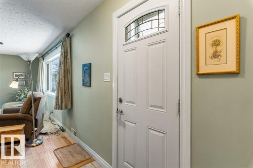 7123 82 Street, Edmonton, AB - Indoor Photo Showing Other Room