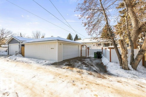 7123 82 Street, Edmonton, AB - Outdoor