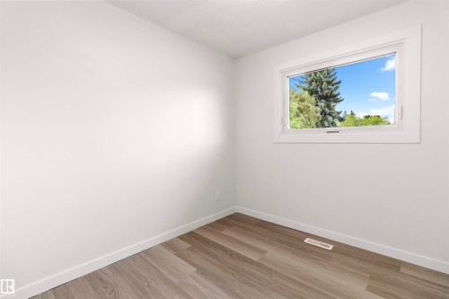 875 Juniper Avenue, Sherwood Park, AB - Indoor Photo Showing Other Room