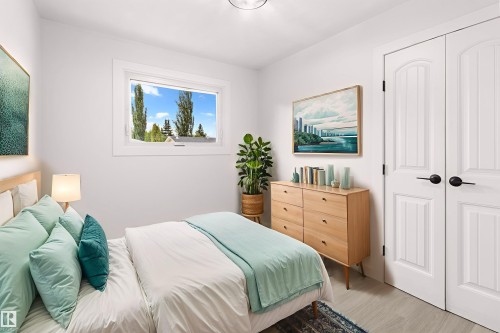 875 Juniper Avenue, Sherwood Park, AB - Indoor Photo Showing Bedroom