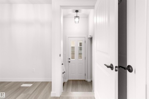 875 Juniper Avenue, Sherwood Park, AB - Indoor Photo Showing Other Room