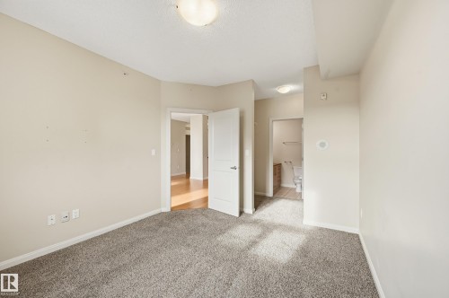 304 9819 104 Street, Edmonton, AB - Indoor Photo Showing Other Room