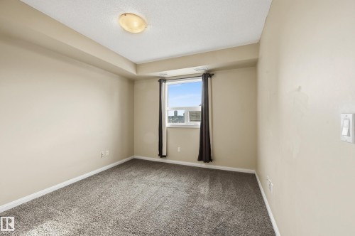 304 9819 104 Street, Edmonton, AB - Indoor Photo Showing Other Room