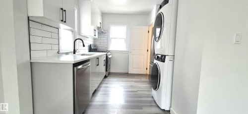 11426 84 Street, Edmonton, AB - Indoor