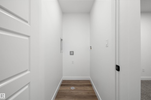 6226 175A Avenue, Edmonton, AB - Indoor Photo Showing Other Room