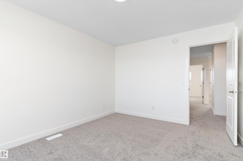 436 176 Avenue, Edmonton, AB - Indoor Photo Showing Other Room