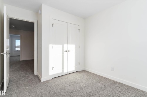 436 176 Avenue, Edmonton, AB - Indoor Photo Showing Other Room