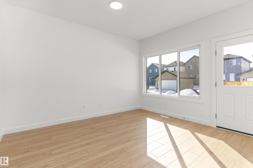 20707 43 Avenue, Edmonton, AB - Indoor Photo Showing Other Room