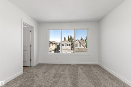 20707 43 Avenue, Edmonton, AB - Indoor Photo Showing Other Room