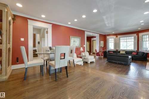 10226 Connaught Drive, Edmonton, AB - Indoor