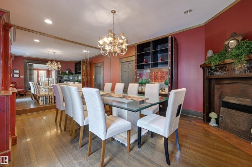 10226 Connaught Drive, Edmonton, AB - Indoor Photo Showing Dining Room
