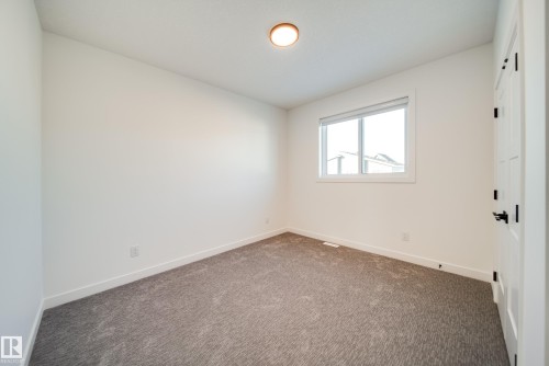 22 Blackbird Bend, Fort Saskatchewan, AB - Indoor Photo Showing Other Room