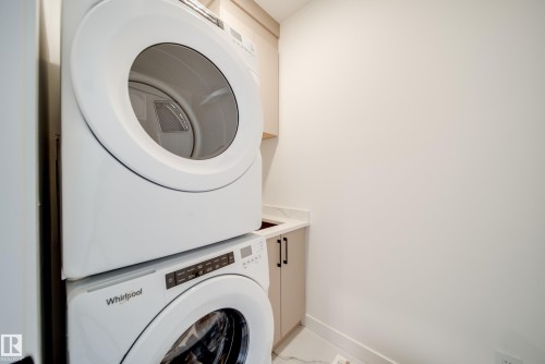 22 Blackbird Bend, Fort Saskatchewan, AB - Indoor Photo Showing Laundry Room