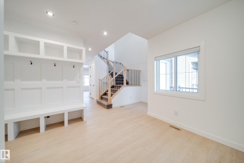22 Blackbird Bend, Fort Saskatchewan, AB - Indoor Photo Showing Other Room
