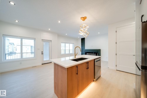 22 Blackbird Bend, Fort Saskatchewan, AB - Indoor Photo Showing Kitchen With Double Sink