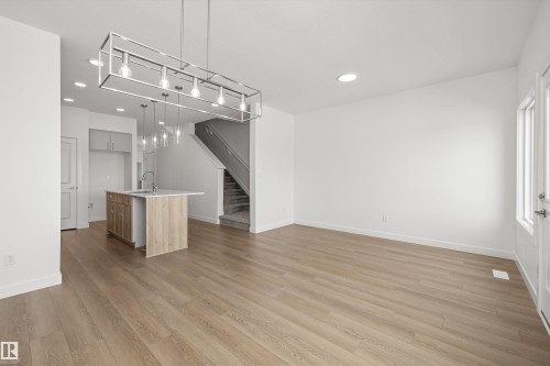 620 176 Avenue, Edmonton, AB - Indoor