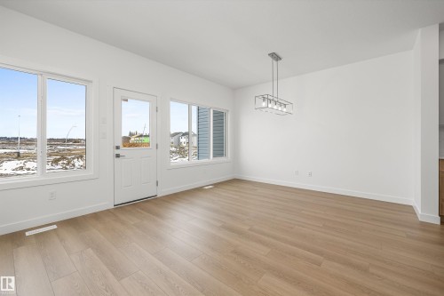 620 176 Avenue, Edmonton, AB - Indoor Photo Showing Other Room