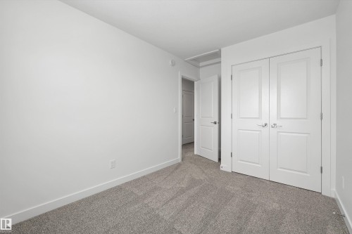 620 176 Avenue, Edmonton, AB - Indoor Photo Showing Other Room