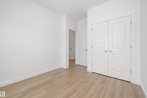 620 176 Avenue, Edmonton, AB - Indoor Photo Showing Other Room