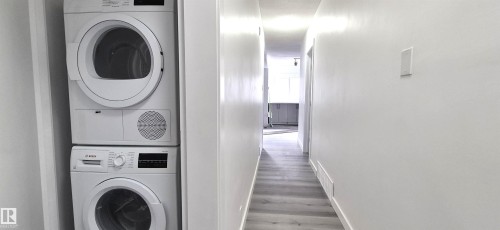 12916 123A Street, Edmonton, AB - Indoor Photo Showing Laundry Room