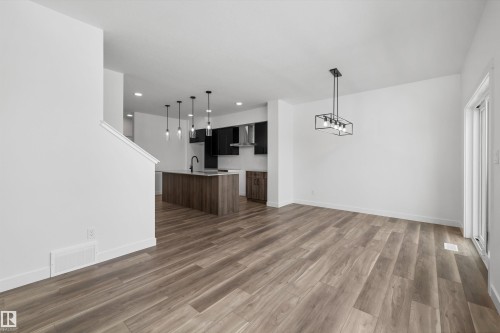 622 176 Avenue, Edmonton, AB - Indoor