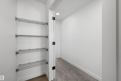 622 176 Avenue, Edmonton, AB - Indoor Photo Showing Other Room