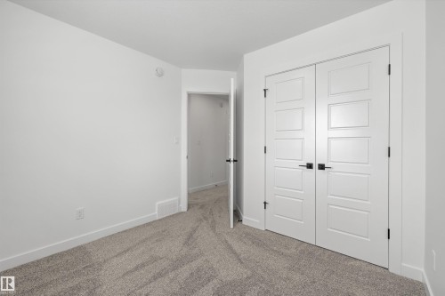 622 176 Avenue, Edmonton, AB - Indoor Photo Showing Other Room